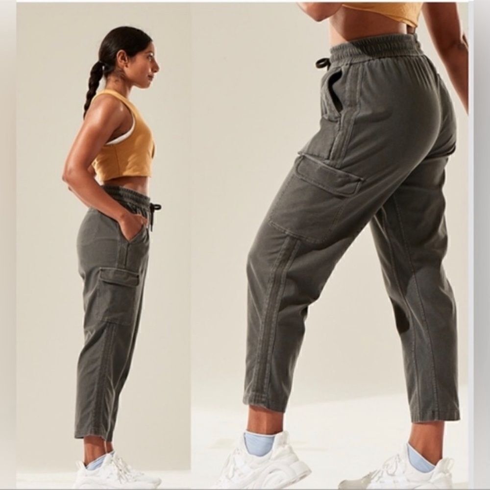 Athleta farallon cargo crop pants 0
